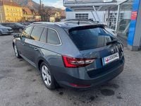 Gebraucht Skoda Superb Style 150 PS (110 kW) 2018 Grau Kombi