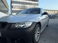 gebraucht BMW 320 320 d DPF Aut.