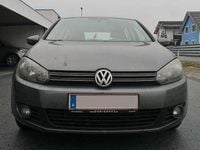 Gebraucht VW Golf VII Comfortline 90 PS (66 kW) 2013 Grau Limousine