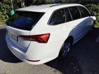 Gebraucht Skoda Octavia Ambition 116 PS (85 kW) 2022 Weiß Kombi