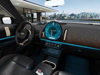 gebraucht Mini Countryman C aus Dornbirn - 115 kW und 4000 km