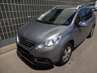 Gebraucht Peugeot 2008 Allure 120 PS (88 kW) 2015 Grau SUV