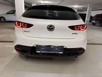 Gebraucht Mazda 3 186 PS (136 kW) 2021 Weiß Limousine