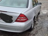 Gebraucht Mercedes C220 Elegance 143 PS (105 kW) 2003 Limousine