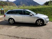 gebraucht Skoda Octavia OctaviaCombi 1,6 TDI Ambition DSG Ambition