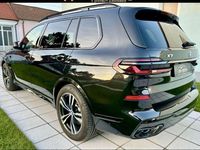 Gebraucht BMW X7 M Sport 530 PS (389 kW) 2023 Schwarz SUV