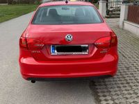 gebraucht VW Jetta Comfortline 1,6 TDI DPF