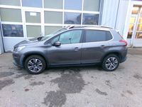 gebraucht Peugeot 2008 1.2 PureTech 110PS Aut. Parksensor,Licht-Regensensor,Klimaautomatik,