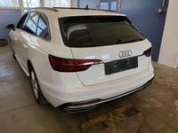 Gebraucht Audi A4 Ambiente 163 PS (119 kW) 2022 Weiß Kombi