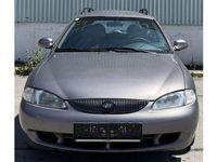 Gebraucht Hyundai Lantra 90 PS (66 kW) 1997 Grau Kombi