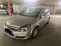 Gebraucht Opel Astra 105 PS (77 kW) 2004 Limousine