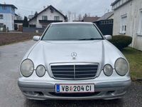 gebraucht Mercedes E220 Classic CDI Aut.