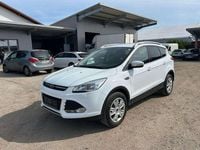 Gebraucht Ford Kuga Trend 120 PS (88 kW) 2015 Weiß SUV