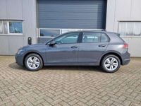 gebraucht VW Golf 1.0 eTSI 110PS DSG Life 5-türig Klimaautomatik ...