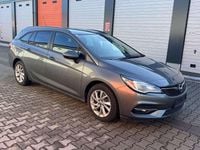 Gebraucht Opel Astra Basis 131 PS (96 kW) 2020 Grau Kombi