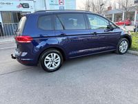 Gebraucht VW Touran Comfortline 150 PS (110 kW) 2022 Blau Van / Kleinbus