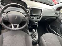 gebraucht Peugeot 208 Active 1,2 PureTech 82