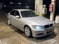 Gebraucht BMW 325 218 PS (160 kW) 2005 Limousine