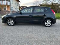 gebraucht Hyundai i30 16 CRDi