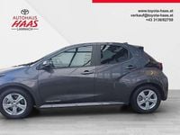 Gebraucht Toyota Yaris Hybrid Active 92 PS (67 kW) 2023 Grau Limousine