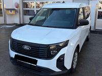 Gebraucht Ford Tourneo Trend 125 PS (91 kW) 2024 Weiß Kombi