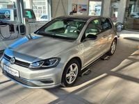Gebraucht VW Golf VII Highline 115 PS (84 kW) 2019 Silber  metallic