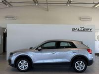 Gebraucht Audi Q2 Basis 116 PS (85 kW) 2017 Silber SUV