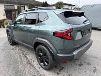 Neu Dacia Duster 155 PS (114 kW) 2026 Grün sonderlackierung SUV
