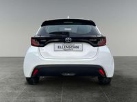 gebraucht Toyota Yaris Hybrid 1,5 l Hybrid Active inkl. 8-fach bereift !