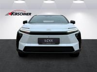 Neu Toyota bZ4X Lounge 164 kW (224 PS) 2026 Weiss  metallicperleffekt SUV
