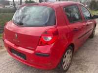 gebraucht Renault Clio 1,2 Benzin