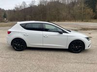 gebraucht Seat Leon FR Black-Edition 15 TSI