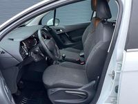 gebraucht Citroën C3 1.2 Pure Tech Selection 60 KW Euro-6 Servisheft