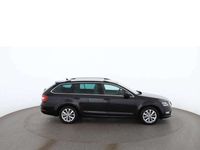 gebraucht Skoda Octavia Combi 2.0 TDI Style Aut LED AHK RADAR