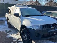 gebraucht Mitsubishi L200 2.5 TD / Nur 68.000km / Verkaufe Nur An Gewerbe
