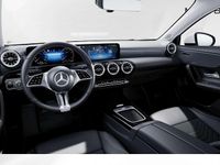 Gebraucht Mercedes A180 Progressive 136 PS (100 kW) 2024 Polarweiß Limousine