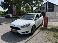 Gebraucht Ford Focus Trend 105 PS (77 kW) 2016 Weiß Kombi