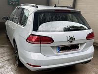 Gebraucht VW Golf VII Trendline 110 PS (80 kW) 2017 Weiß Kombi