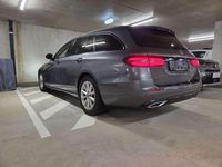 gebraucht Mercedes E220 d 4Matic T 9G-TRONIC Avantgarde