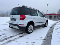 gebraucht Skoda Yeti Yeti4x4 VOLL AUSSTATTUNG DIESEL 1. BESITZER