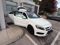 Gebraucht Mercedes A180 109 PS (80 kW) 2013 Weiß Limousine
