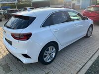 gebraucht Kia Ceed Ceed / cee'd1,4 MPI Silber