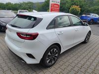 gebraucht Kia Ceed SPIN 1.5 T-GDI AT Kamera*Sitzheizung*APP*Navi