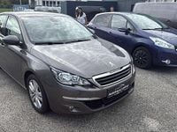 Gebraucht Peugeot 308 Active 92 PS (67 kW) 2014 Grau Limousine