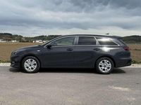 Neu Kia Ceed Sportswagon Silver 140 PS (102 kW) 2025 Grau Kombi