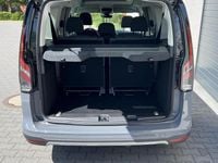Neu Ford Tourneo Active 150 PS (110 kW) 2026 Van / Kleinbus