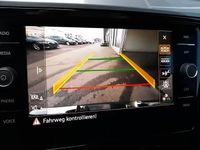 gebraucht VW Passat Variant BUSINESS 2,0 TDI DSG LED / NAVI / AHV & KAMERA / ACC / SCHLECHTWEGE PAKET / SPORT MASSAGESITZ