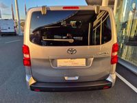 gebraucht Toyota Proace Verso 2,0l 180 Family Lang Aut. *ELEGANCE*GPS*