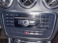 Gebraucht Mercedes A180 Edition 109 PS (80 kW) 2014 Weiß Limousine