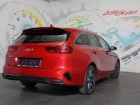 gebraucht Kia Ceed Sportswagon 1,5 TGDI Silber *LED, NAVI, RFK*